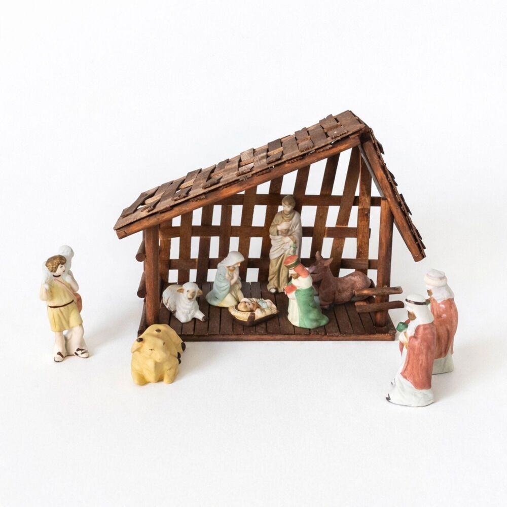 Vintage Hand Painted Nativity Set with Wooden Stable - 11 Piece Creche